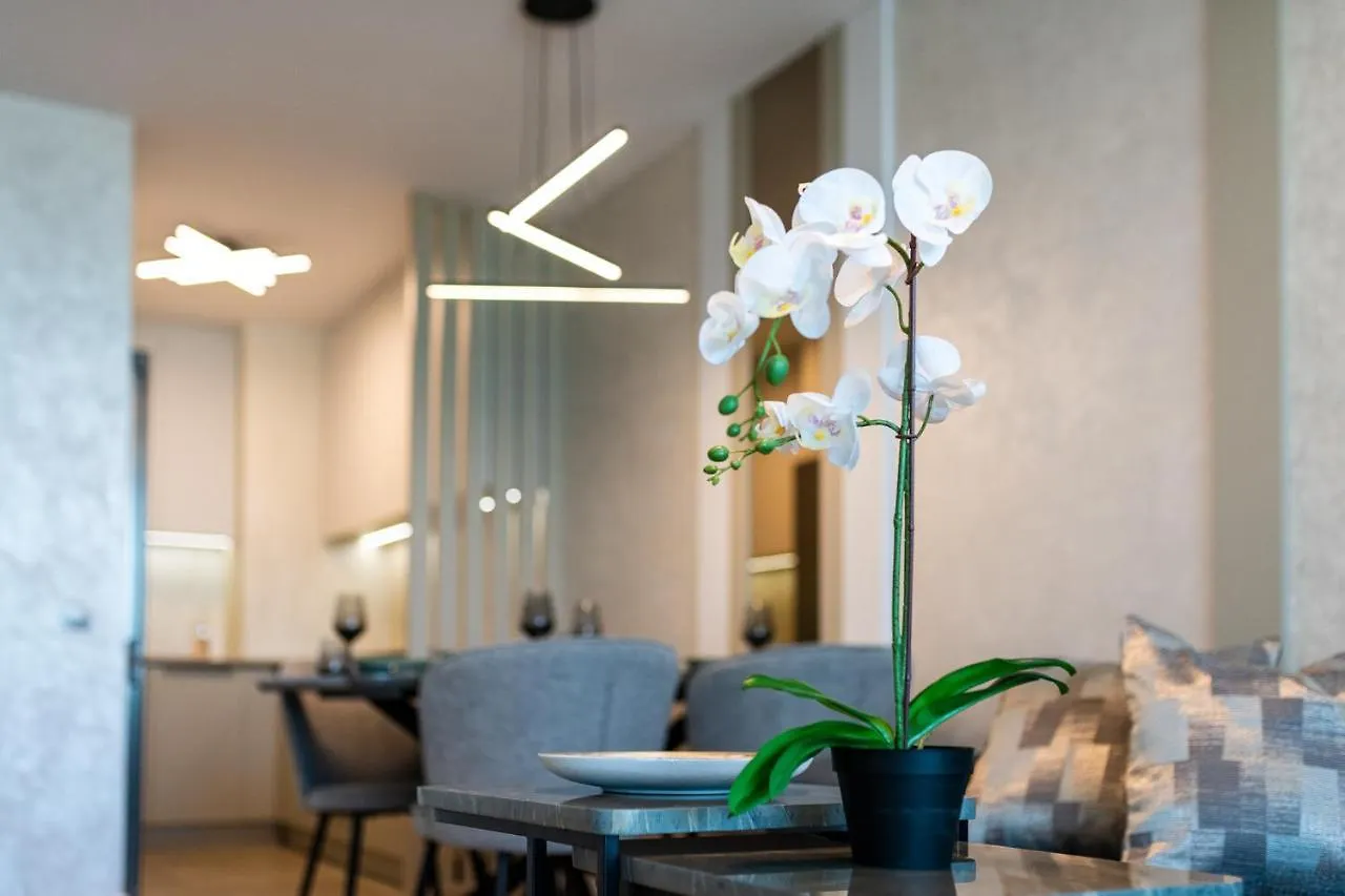 Apartment Ferienwohnung Sky Symphony Warna