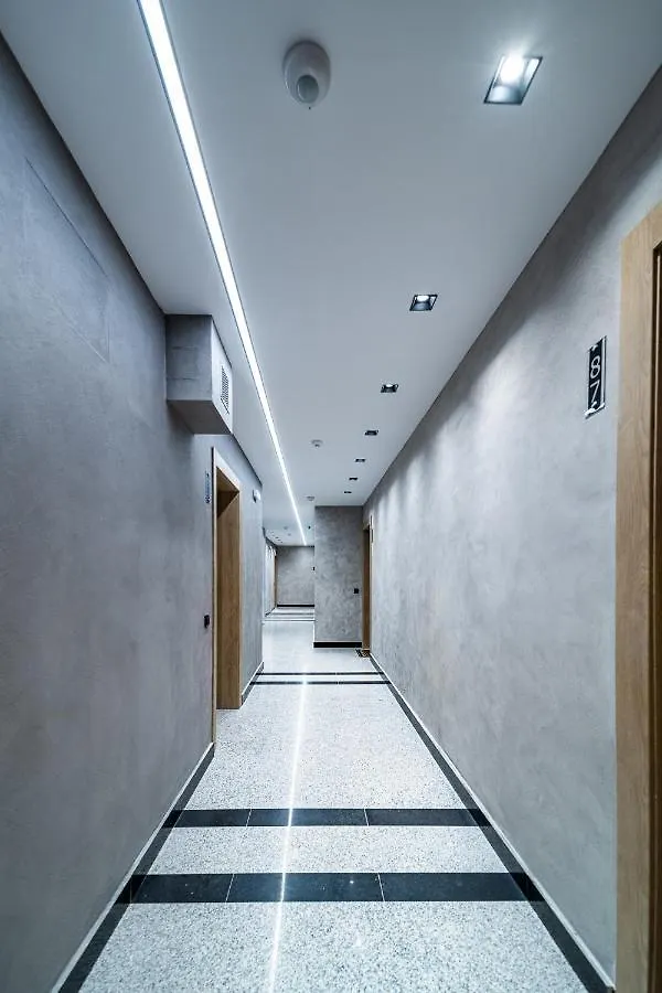 Ferienwohnung Sky Symphony Warna Apartment